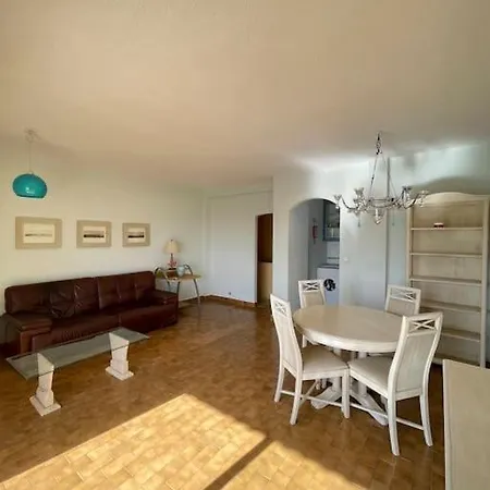 2 Floor In Alvor